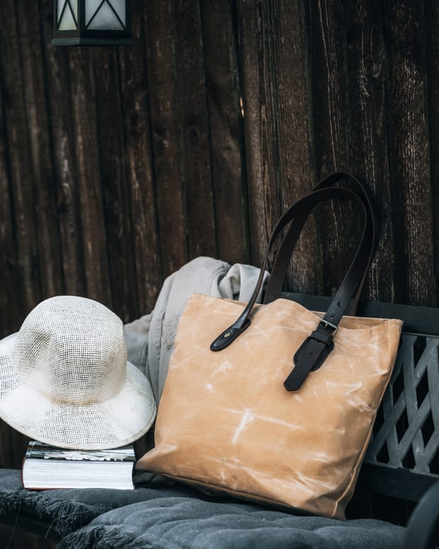 The Country Tote Built for Real Days, Not Store Shelves